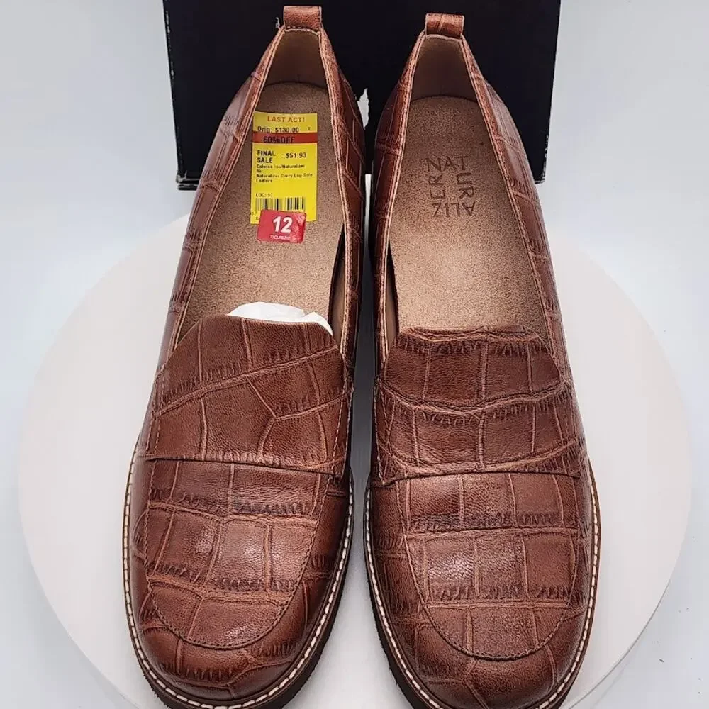 NEW Naturalizer Darry English Tea Croc Embossed Leather Loafers Women's Size 12M